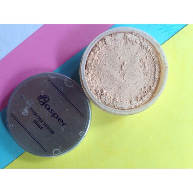 Powder Sebum Bedak Tabur Kesehatan Kecantikan Rias Wajah Di Carousell Powder Sebum Bedak Tabur Kesehatan Kecantikan Rias Wajah Di Carousell