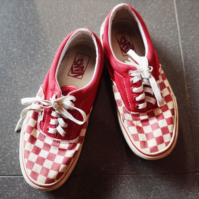 vans era womens red