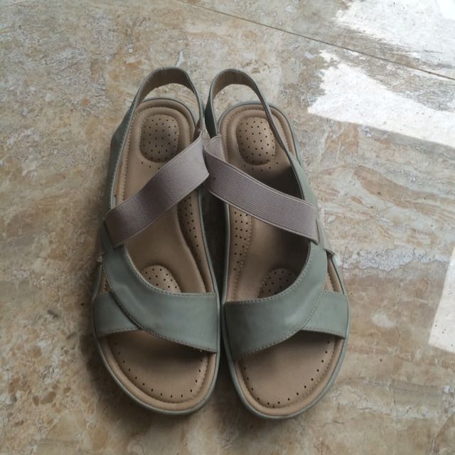 sepatu sandal bata platform