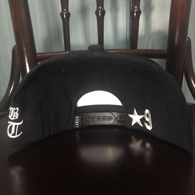 Subet Cap (Category: Caps & Hats) located in Singapore. Submitted by koshcouture_sg (Listing ID 92085389, Image 3). Description: .