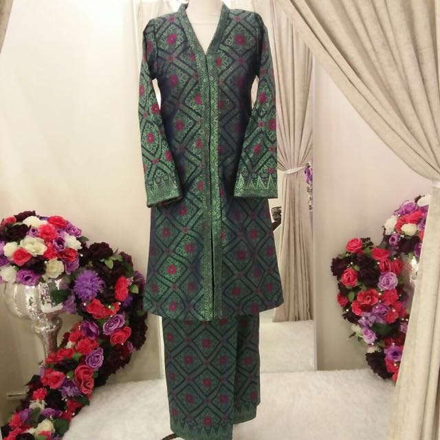 Tailoring Baju  Kebaya  Songket  Muslimah Fashion on Carousell