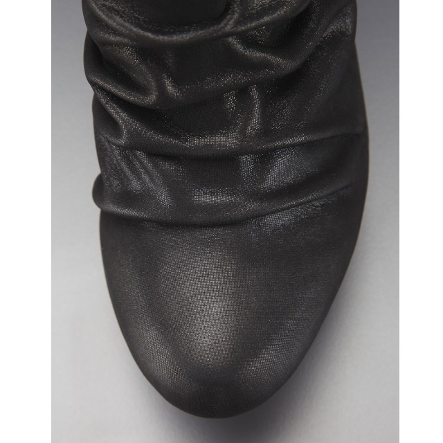 Velvet Angels Platinum Bootie Shoes Women s Fashion Footwear Flipflops and Slides on Carousell