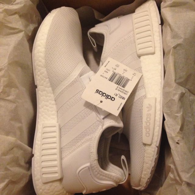 Adidas nmd r1 triple white 2 on sale