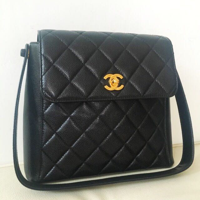 chanel 2018 camera bag