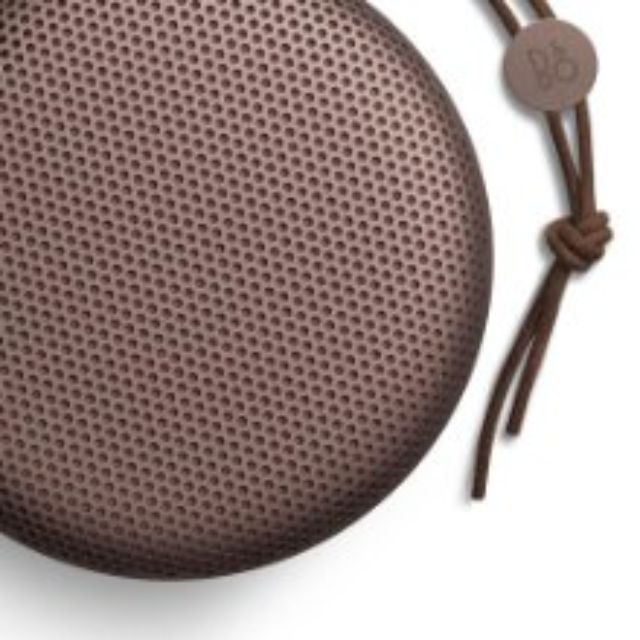 beoplay a1 deep red