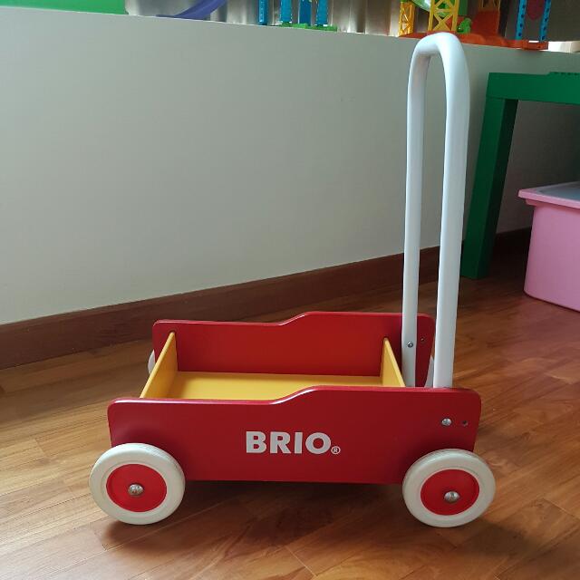 brio baby walker