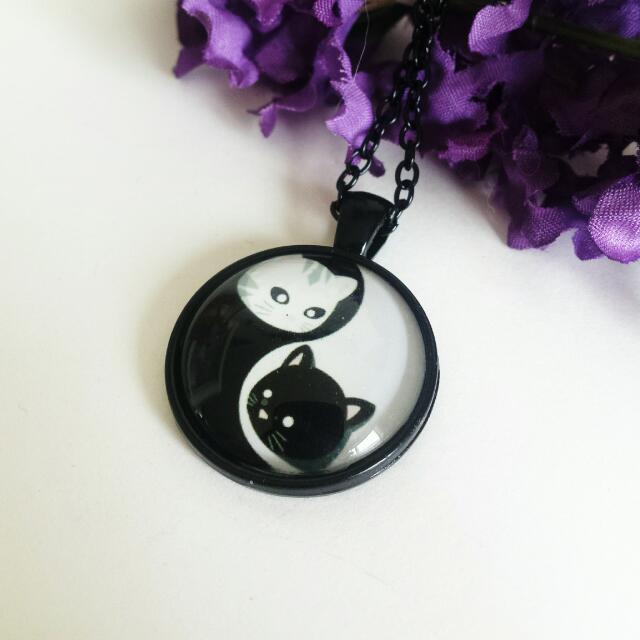 Cat necklace shop yin yang