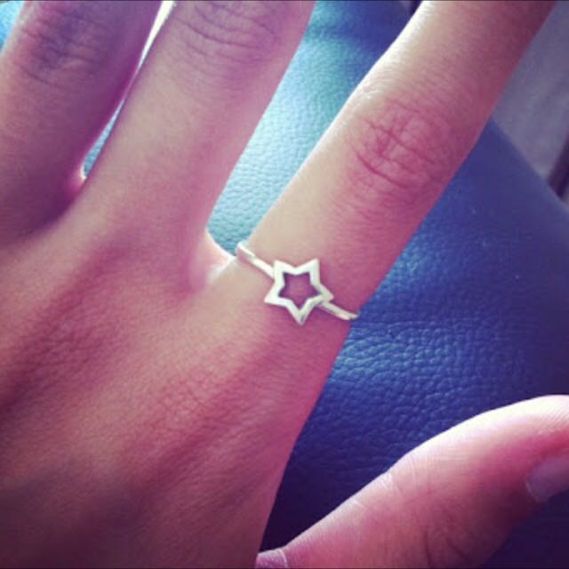 Karen walker new arrivals star ring