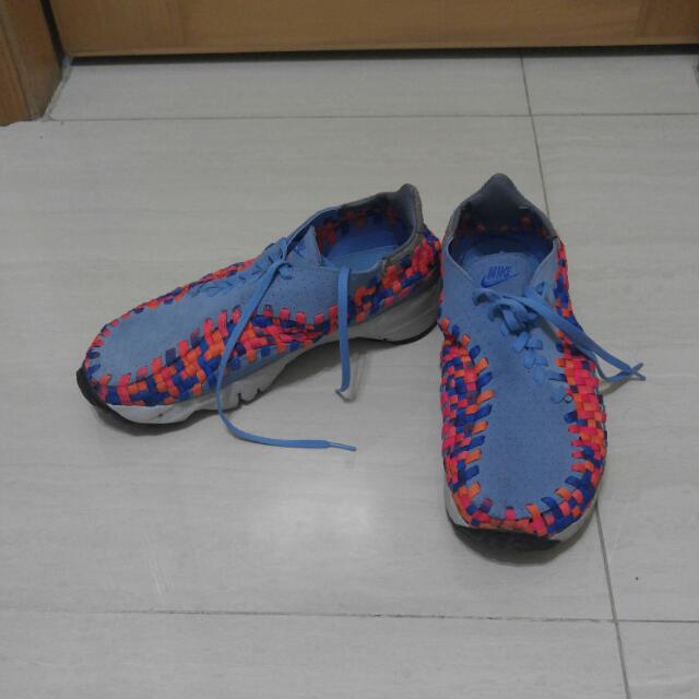 yeezys air 350 boost v2