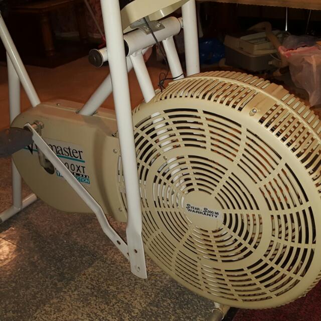 Vitamaster 1000XT Exercise Bike