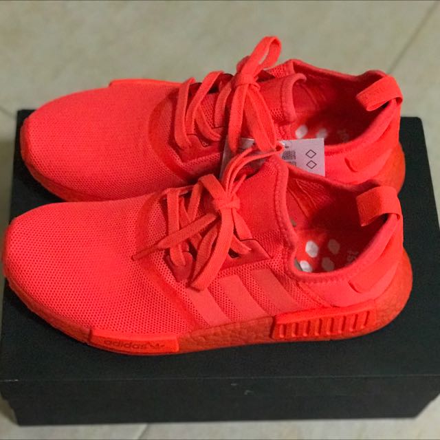 adidas nmd r1 triple red