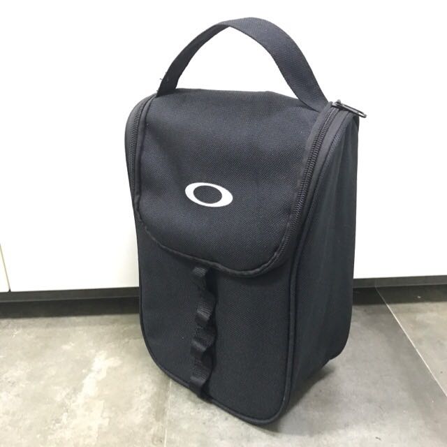 oakley shoe bag