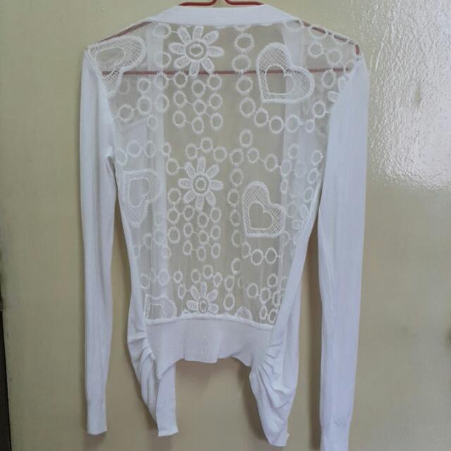 Outerwear (Category: Coats, Jackets and Outerwear) located in Johor Bahru. Submitted by mimishan (Listing ID 92642491, Image 2). Description: .