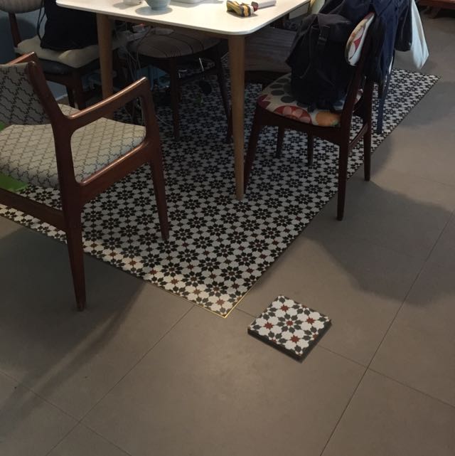 Patterned Tiles (Category: Carpets & Mats) located in Singapore. Submitted by mamashops (Listing ID 92584384, Image 2). Description: .