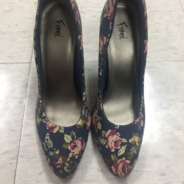 Floral pumps payless on sale