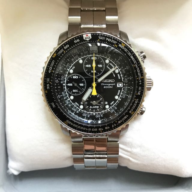 Seiko Analogue Quartz cal. 7T62 Watch. (45mm), Men's Fashion, Watches &  Accessories, Watches on Carousell