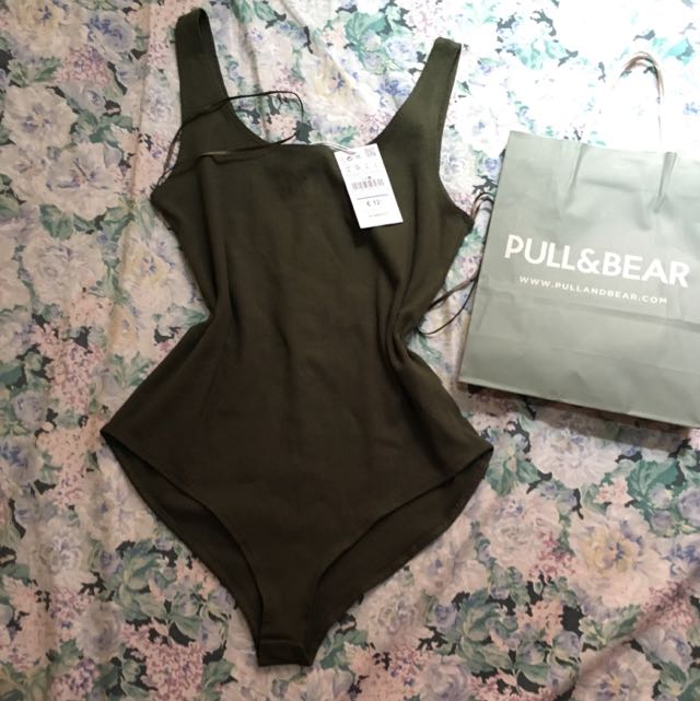 pull and bear bodysuit