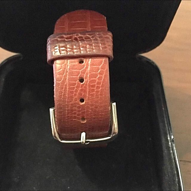 Furla Watch (Category: Luxury Watches) located in Quezon City. Submitted by loadingunloading (Listing ID 92823408, Image 2). Description: .