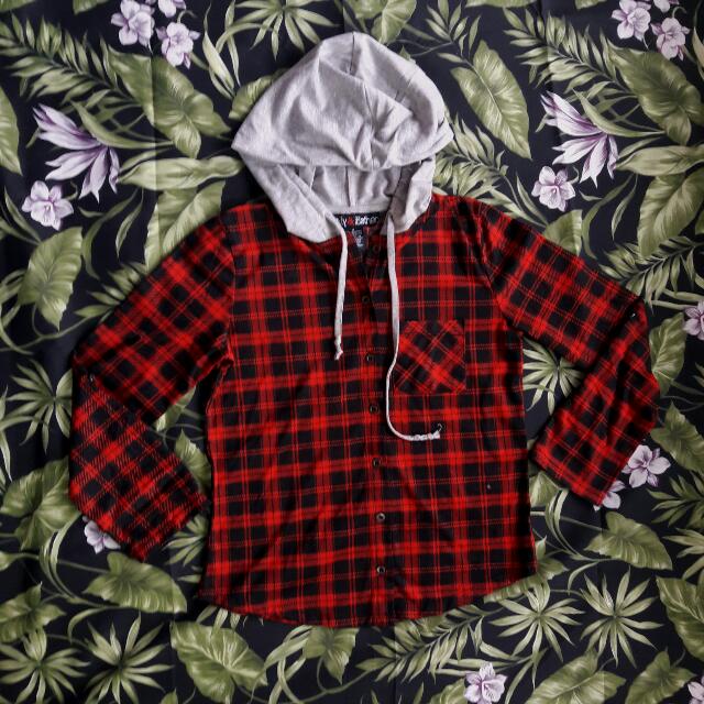 Polo long online sleeve with hood