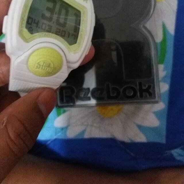 Reebok the pump watch 2025