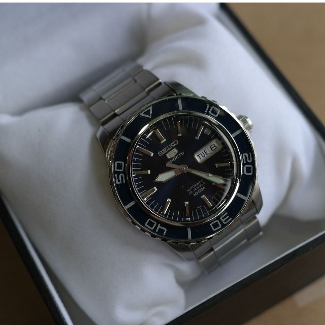 Seiko 5 Snzh53 Snzh 53 Dive Watch Men s Fashion Watches Accessories Watches on Carousell