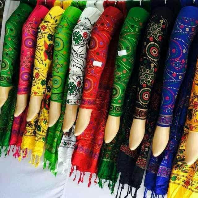 Bandani Printed leggings and dupatta sets Women s Fashion Bottoms Other Bottoms on Carousell