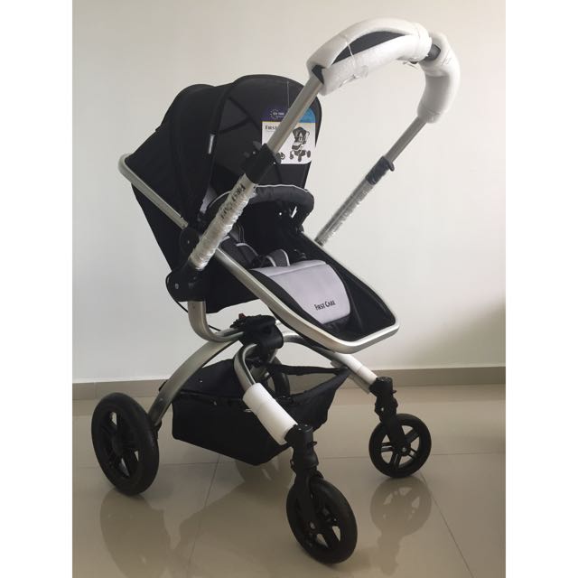 First shop care stroller