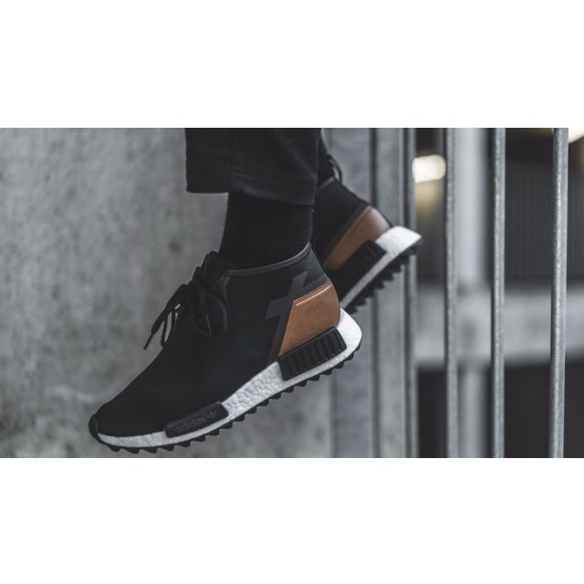 Nmd chukka trail sales