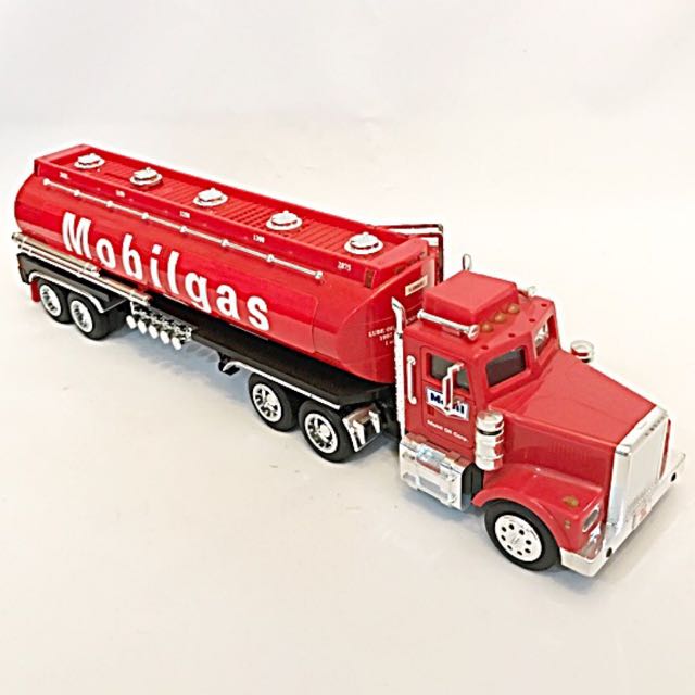 toy tanker truck