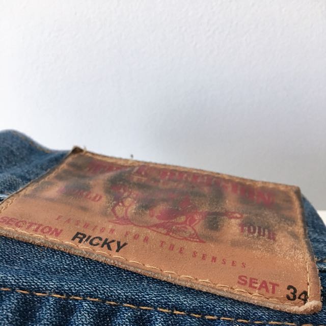 True religion eaton centre discount