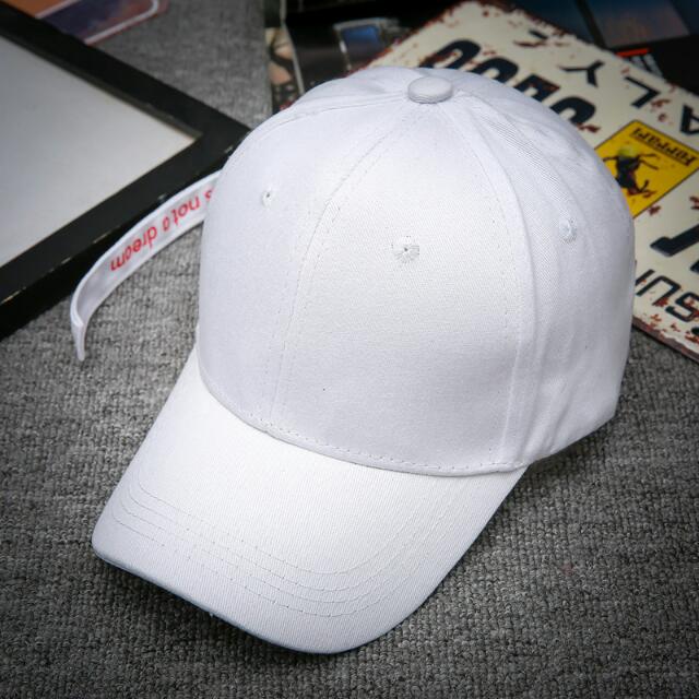 cap (Category: Other Accessories) located in Singapore. Submitted by anqier (Listing ID 93151282, Image 2). Description: .