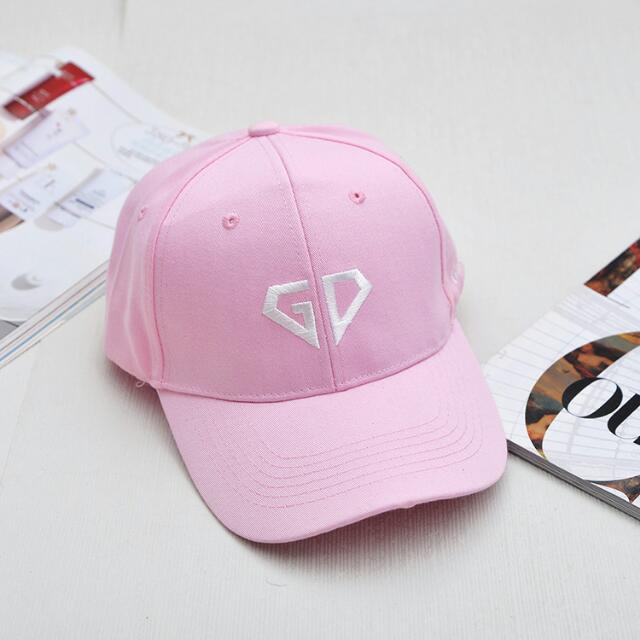 cap (Category: Caps & Hats) located in Singapore. Submitted by anqier (Listing ID 93151927, Image 2). Description: .