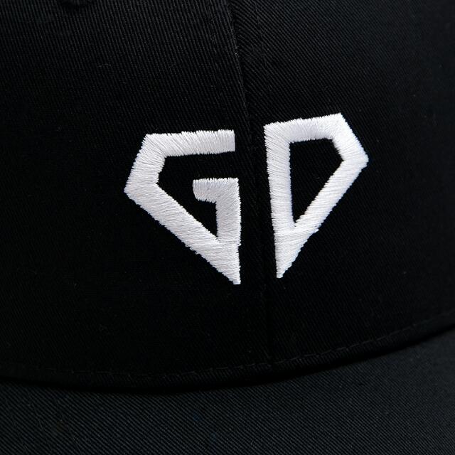 cap (Category: Caps & Hats) located in Singapore. Submitted by anqier (Listing ID 93151927, Image 4). Description: .