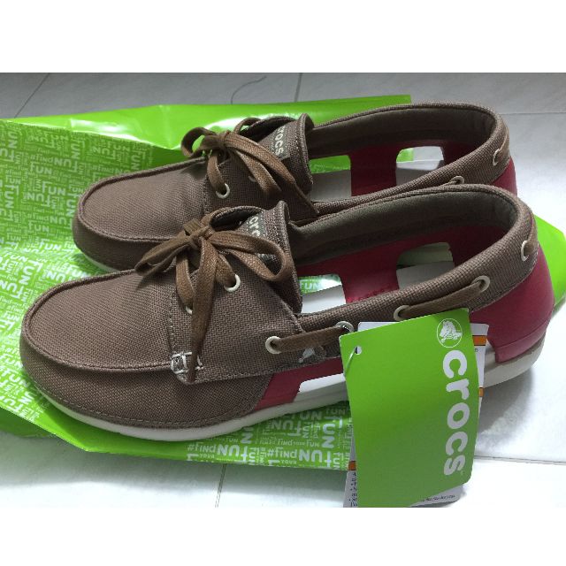 Mens lace sales up crocs