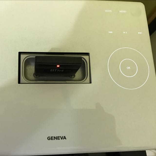 Geneva Sound System Model S Wireless DAB+ 無線喇叭二手價龬琴白色