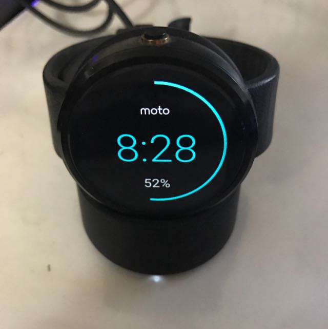 Moto 360 1st Gen, Mobile Phones & Gadgets, Wearables & Smart Watches on