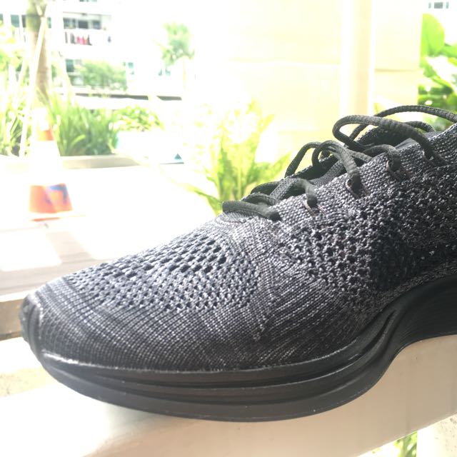 Flyknit racer midnight top