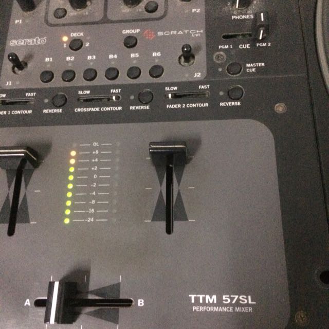 RANE TTM 57SL mixer With Build In SL 1 DJ technics Serato Vestax