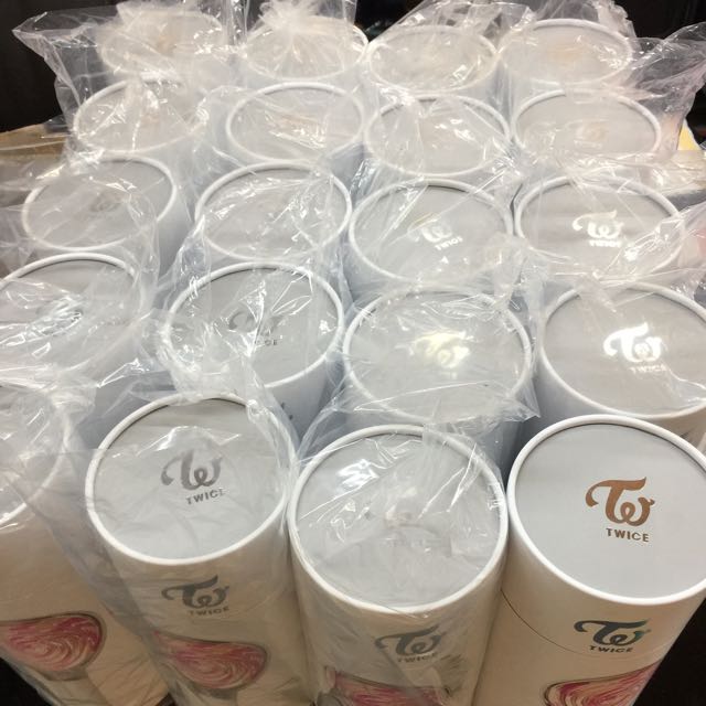 Stocks Have Arrived Twice Offical Light Stick Candy Bong