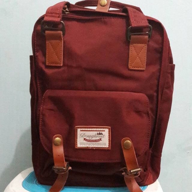 tas doughnut macaroon