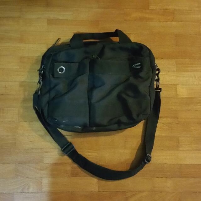 camel active laptop bag