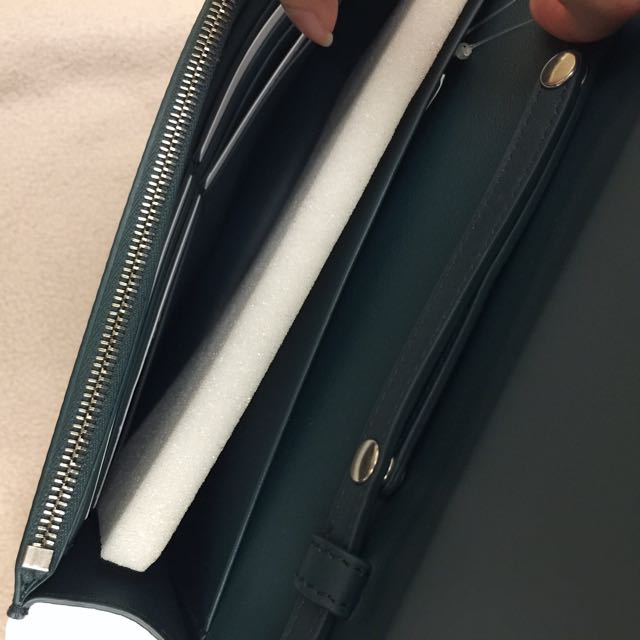 Celine frame clutch outlet