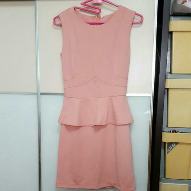 peach peplum dress