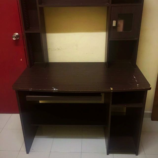 Study / PC Desk (Category: Tables & Sets) located in Putrajaya. Submitted by asf77 (Listing ID 93387989, Image 2). Description: .