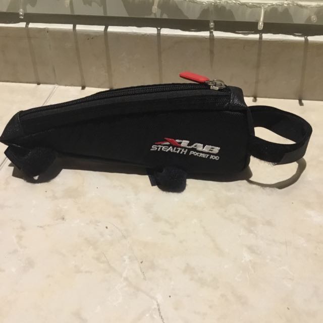 XLab Stealth Pocket 100 Top Tube Pouch, Sports Equipment, Bicycles
