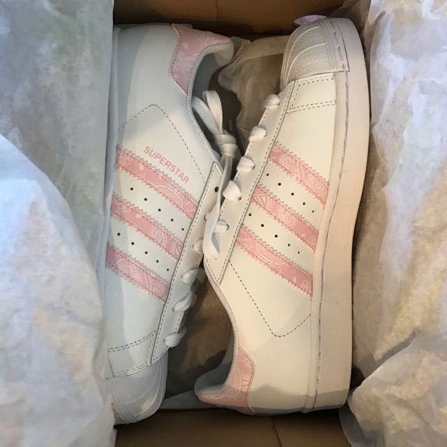 Adidas superstar w floral pink hotsell