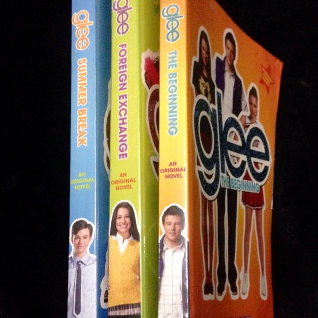 Glee Books (Category: Storybooks) located in Manila. Submitted by mermaid_lagoon (Listing ID 93560144, Image 2). Description: .