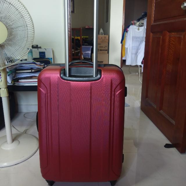 Eminent 24 Inch Luggage TSA Lock, Women's Fashion, Bags & Wallets