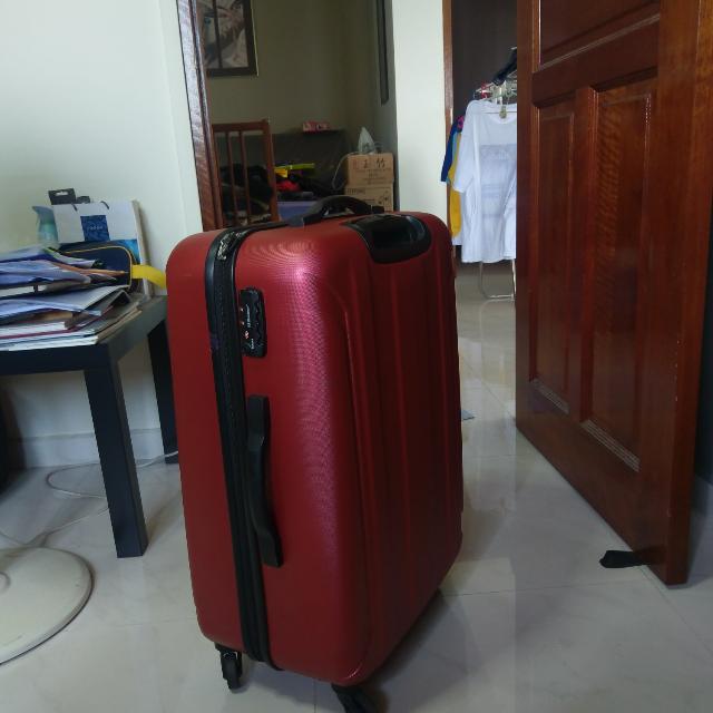 Eminent 24 Inch Luggage TSA Lock, Women's Fashion, Bags & Wallets