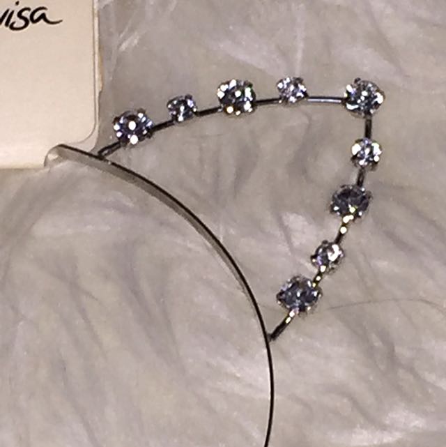 Lovisa Cat Ears 2024 www.hockeyplayer .ar